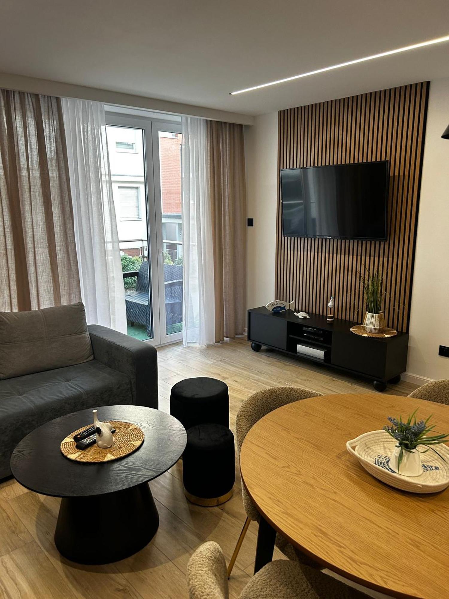 Apartament Faleza Реваль Екстер'єр фото